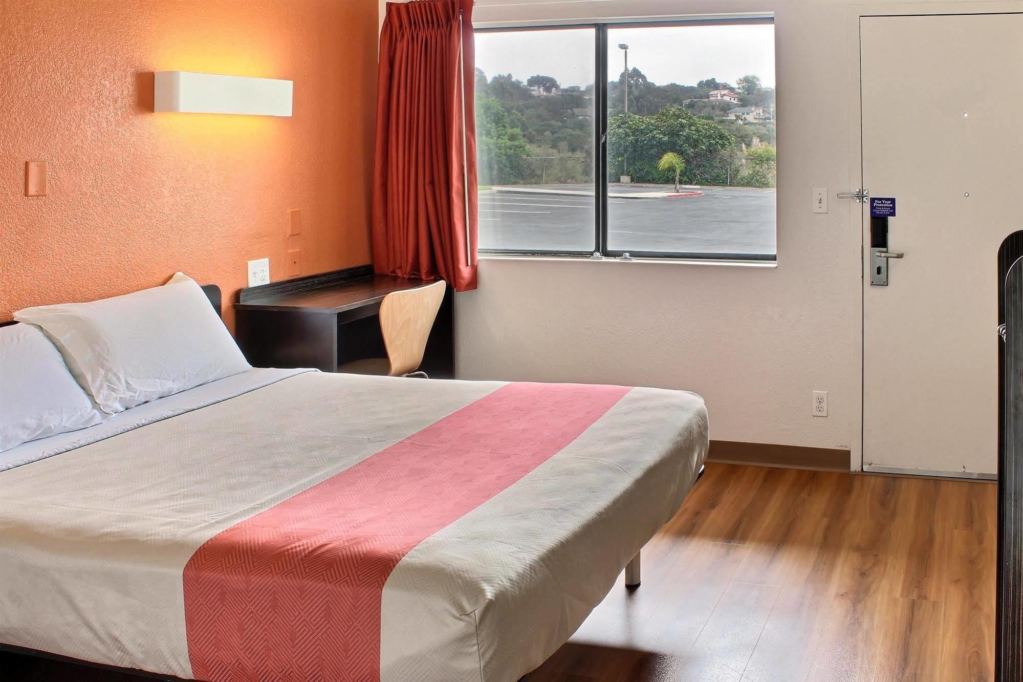 6-pismo Beach, Ca Hotel 2*