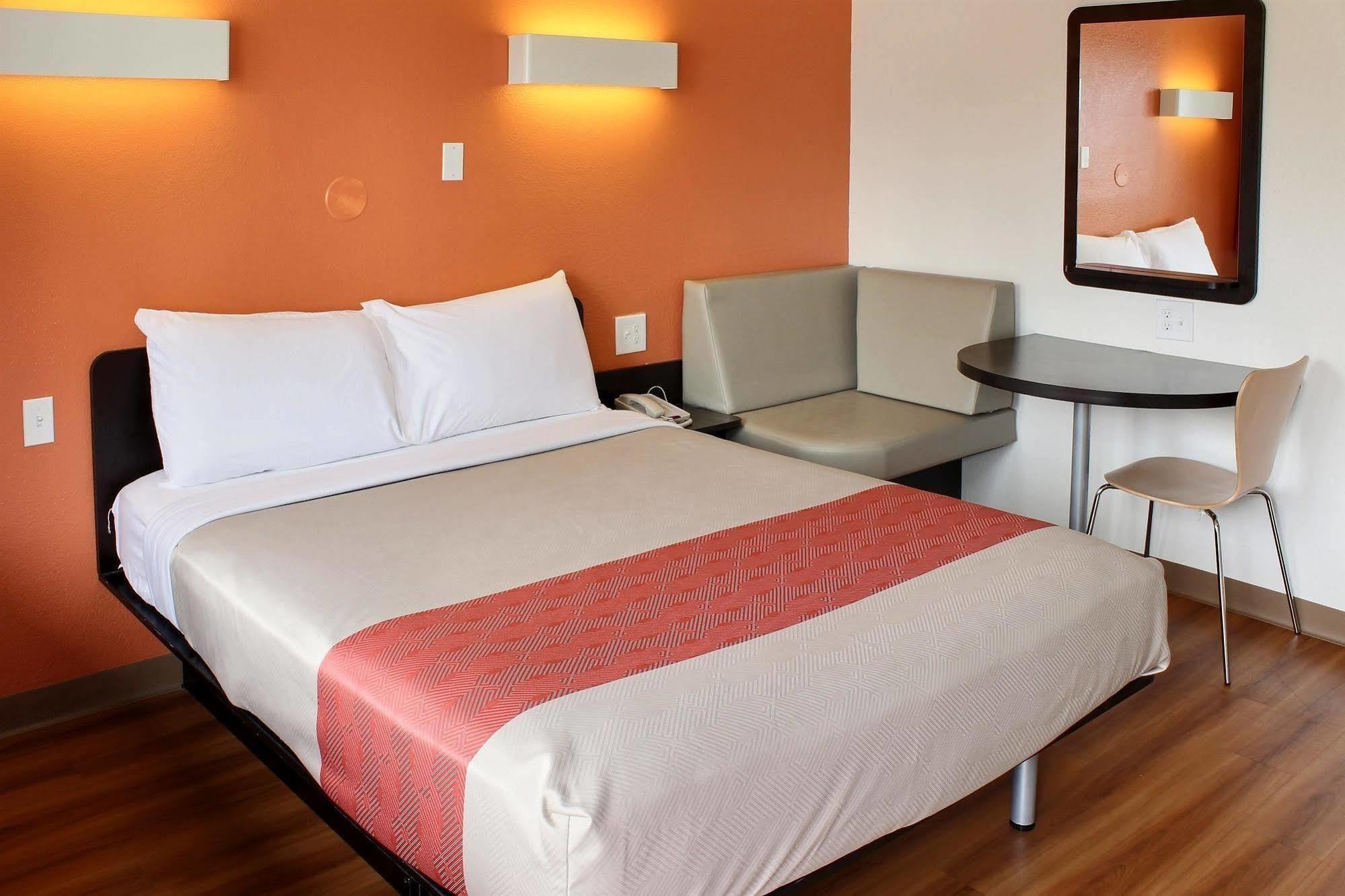 6-pismo Beach, Ca Hotel 2*